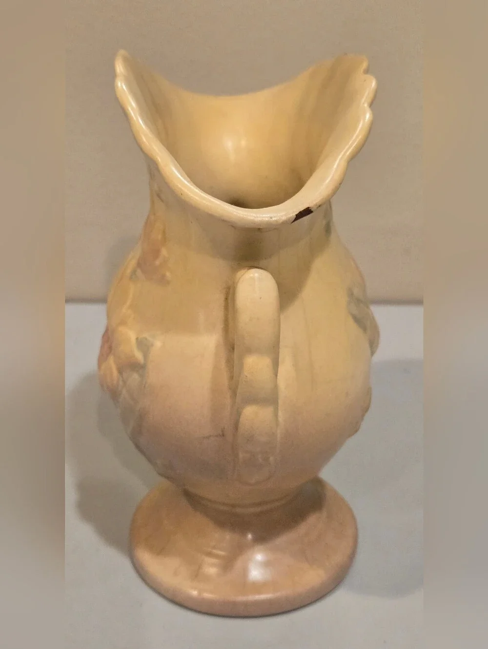 Vintage Hull Pottery 2 Handle Magnolia Vase